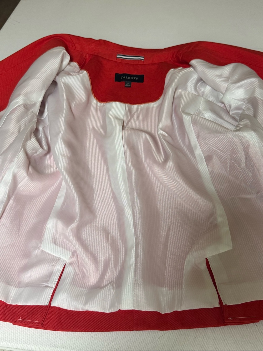 Talbots Red Blazer Size 6 NWOT Cropped Jacket Structured Career Chic Tailored - Picture 9 of 12
